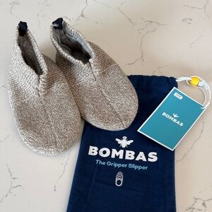 Bombas Gripper Slippers in Taupe Women’s X-Small